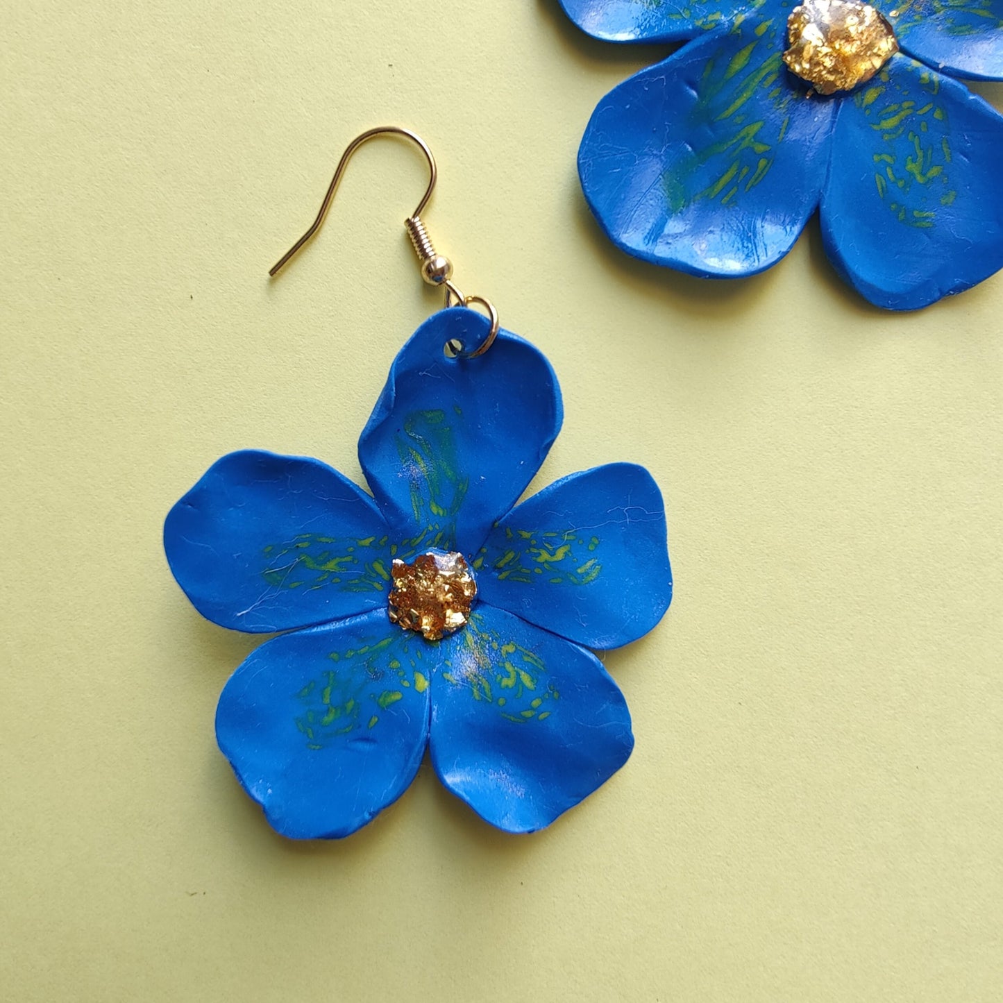 Blooming Blue Beauty Earrings