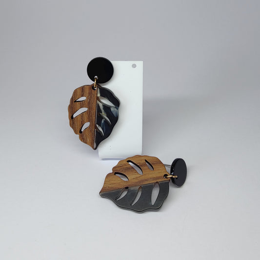 Wooden Leaf earrings